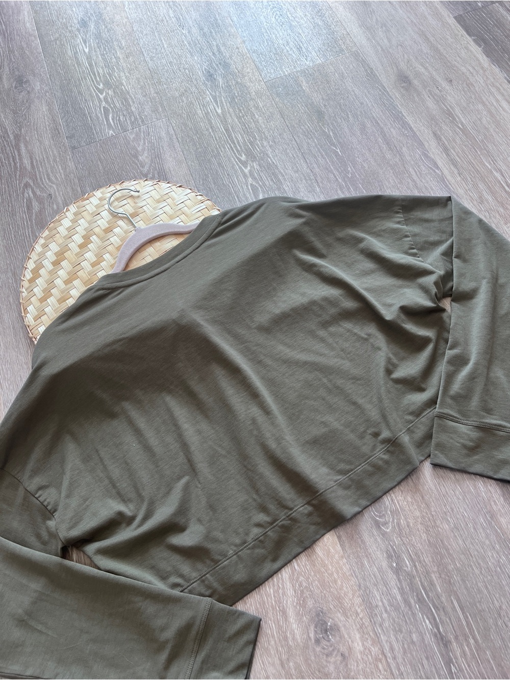 Vuori Avalon Henley - Picture 7 of 7